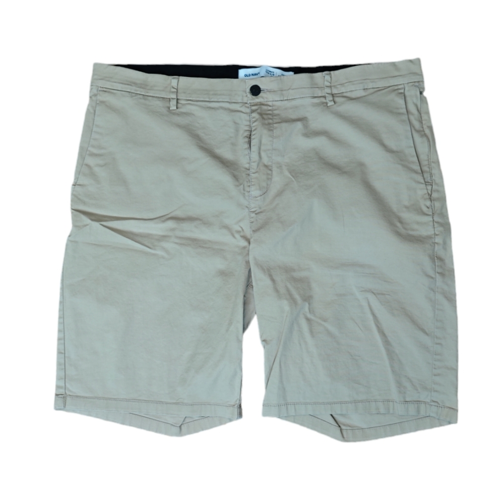 Men's Old Navy Ultimate Tech Slim Light Khaki Shorts Size 40 Waist Built-in Flex